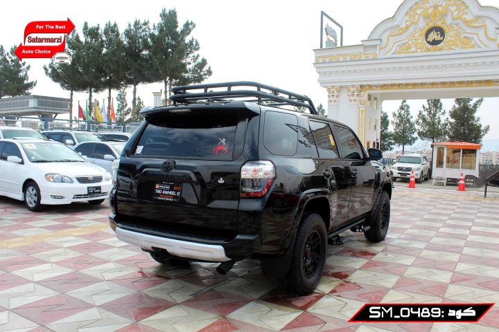 4 Toyota 4Runner ( TRD OFF ROAD ) 2019