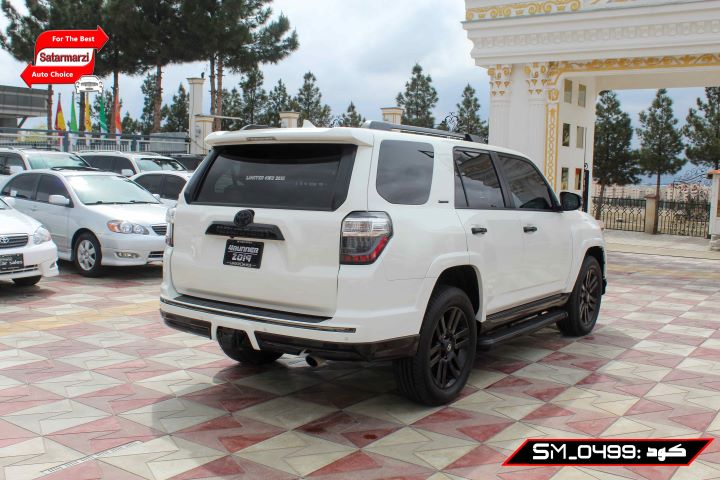 4 Toyota 4Runner ( Limited Night Shade ) 2019