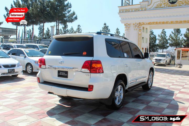 4 Toyota Land Cruiser ( VX.R ) 2013
