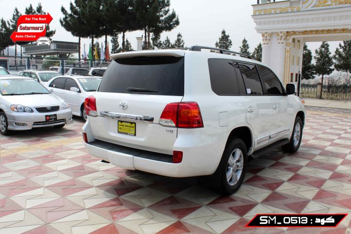 4 Toyota Land Cruiser ( VX.R ) 2015