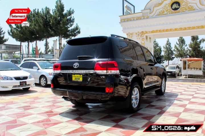 4 Toyota Land Cruiser ( VX.R ) 2018