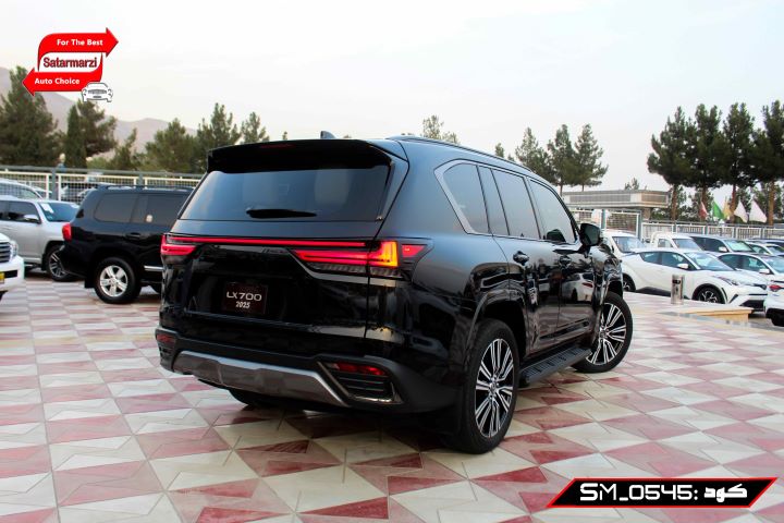 4 Lexus ( LX700H Hybrid Black Edition ) 2025