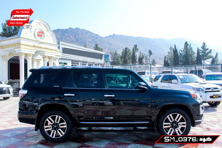 4 Toyota 4Runner ( Limited )