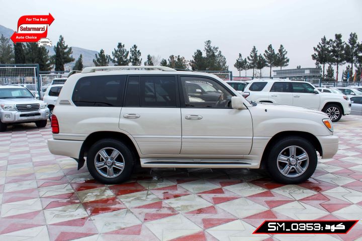 4 Lexus LX470