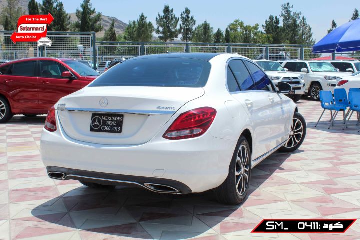 4 Mercedes Benz ( C300 4Matic ) 2015
