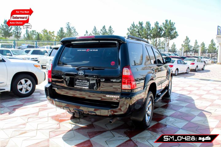 4 Toyota 4Runner ( Urban Runner ) 2008