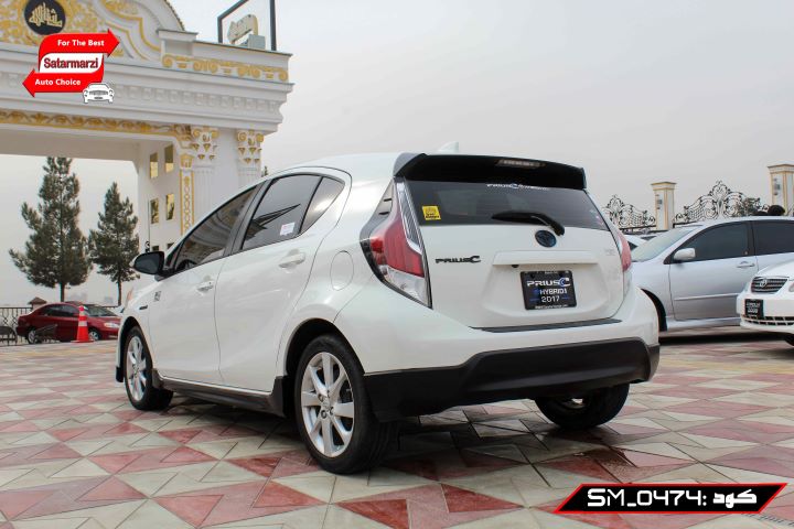 5 Toyota Prius ( C ) Hybrid 2017