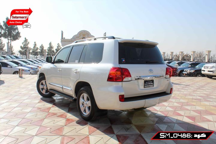 5 Toyota Land Cruiser ( VX.R ) 2013