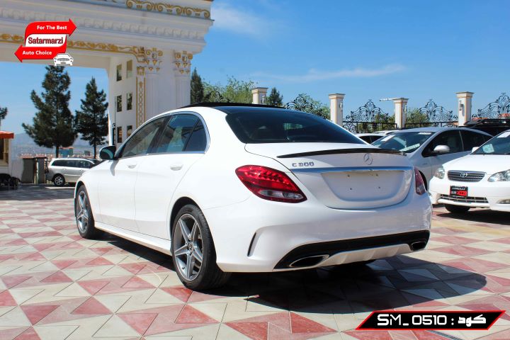 5 Mercedes Benz ( C300 ) 2016