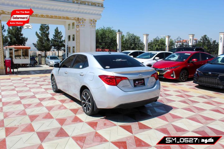 5 Toyota Corolla ( XSE ) 2017