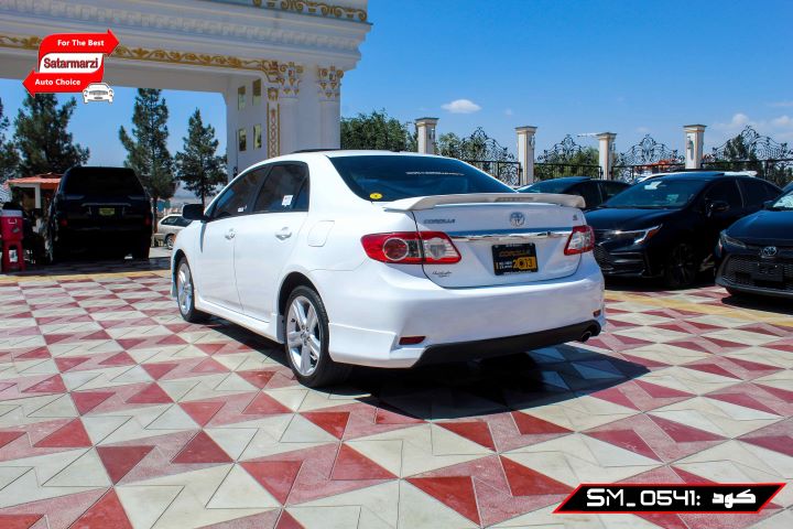 5 Toyota Corolla ( S Class ) 2013