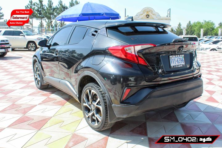 5 Toyota ( C-HR ) 2021