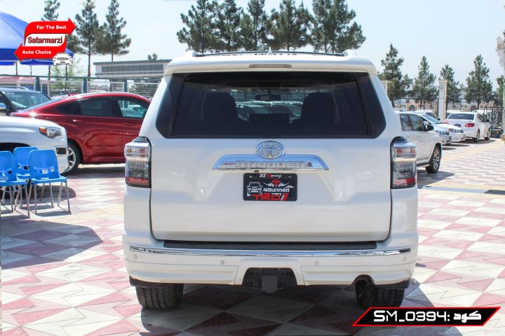 6 Toyota 4Runner ( SR5 )