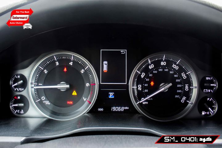 6 Toyota Land Cruiser ( VX.S ) 2016