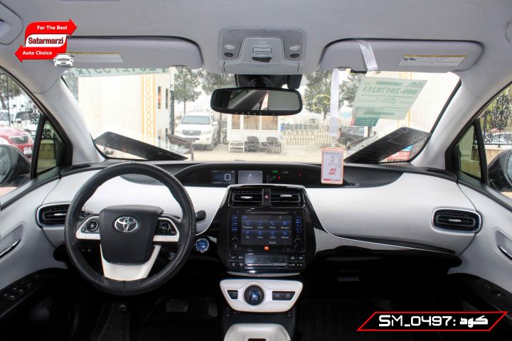 7 Toyota Prius 2017
