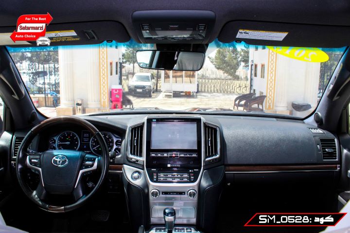 7 Toyota Land Cruiser ( VX.R ) 2018