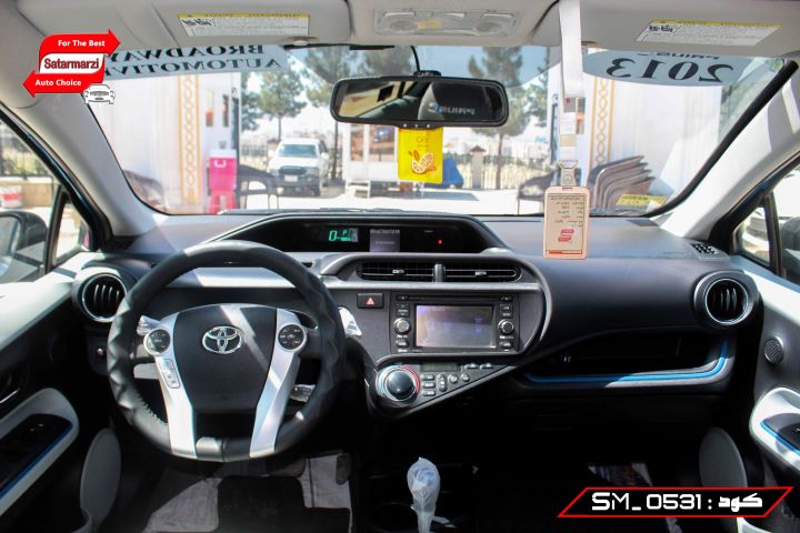 7 Toyota Prius ( C ) 2013