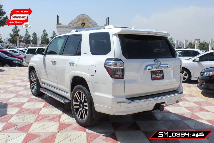 7 Toyota 4Runner ( SR5 )