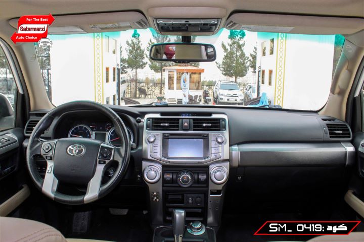 7 Toyota 4Runner ( SR5 ) 2014