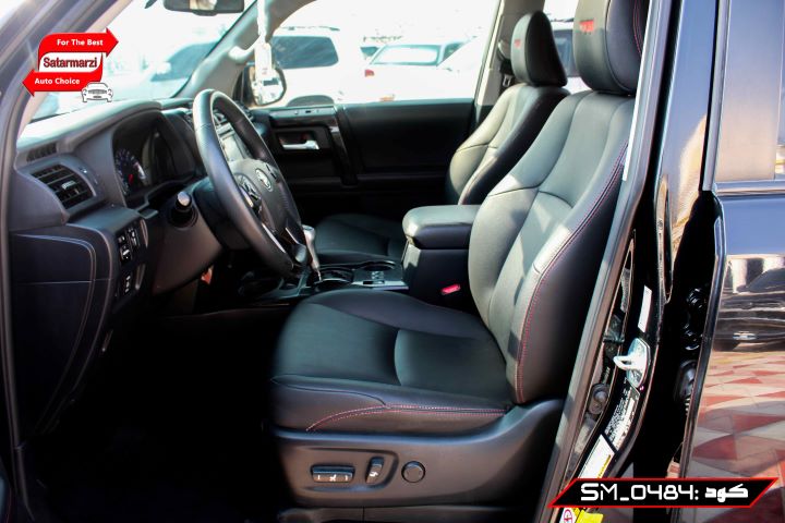 8 Toyota 4Runner ( TRD OFF ROAD ) 2019