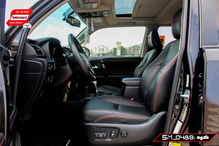 8 Toyota 4Runner ( TRD OFF ROAD ) 2019
