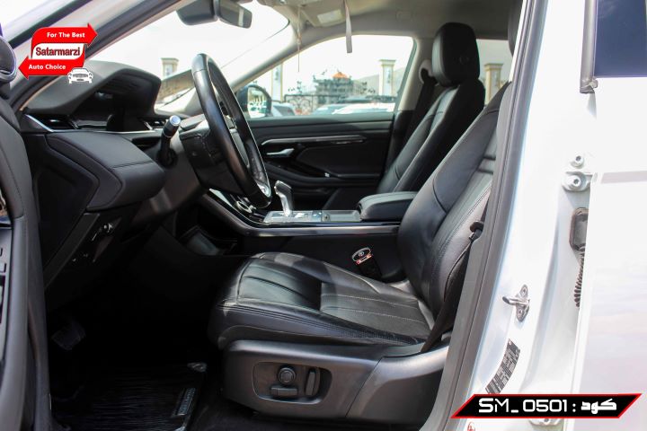 8 Range Rover ( Evoque P250 SE ) 2020