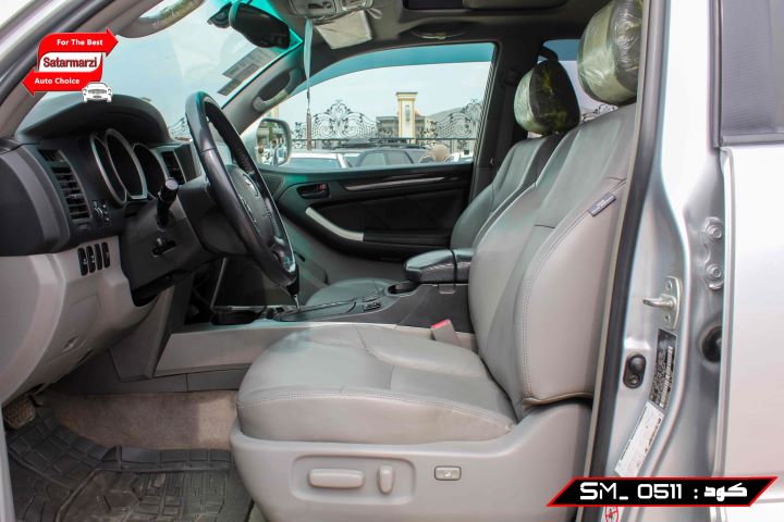 8 Toyota 4Runner ( Limited ) 2006
