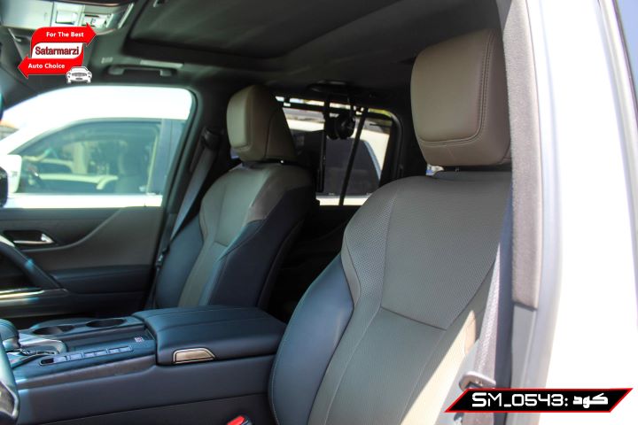 8 Lexus ( LX700H Hybrid Black Edition ) 2025