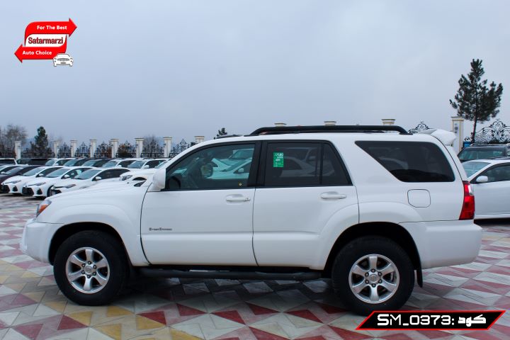 8 Toyota 4Runner ( Sport )
