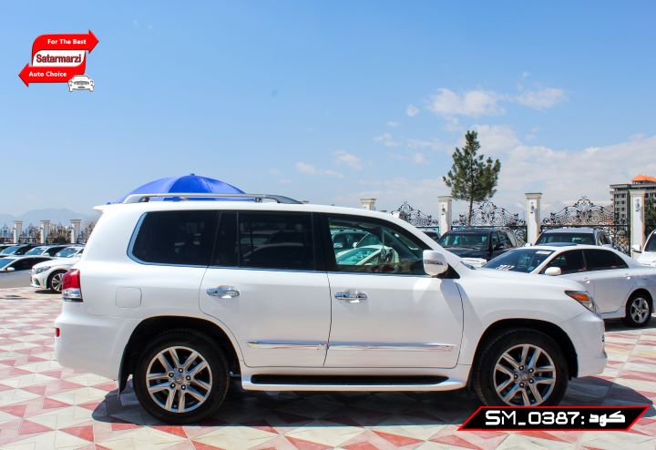 8 Lexus ( LX570 Super Sport )