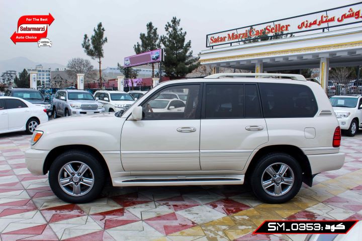 8 Lexus LX470