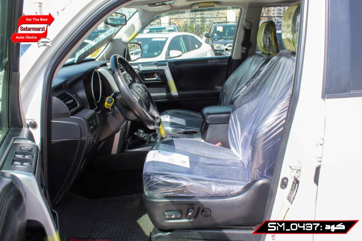 8 Toyota 4Runner ( Limited ) 2013