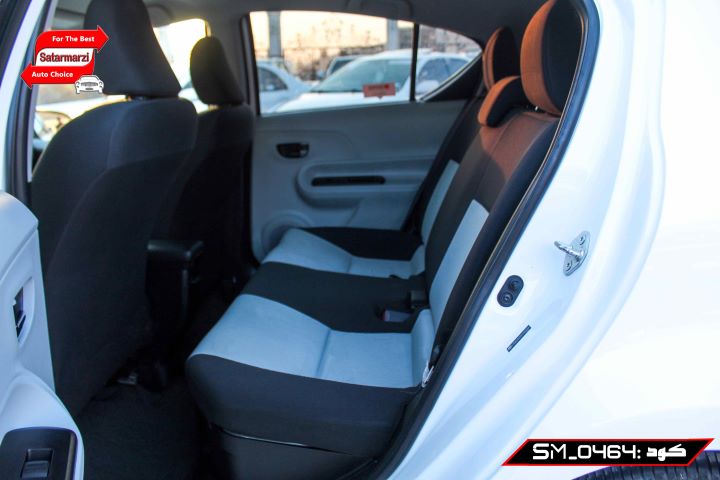 9 Toyota Prius ( C ) 2012