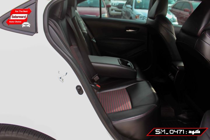 9 Toyota Corolla ( XSE ) 2024