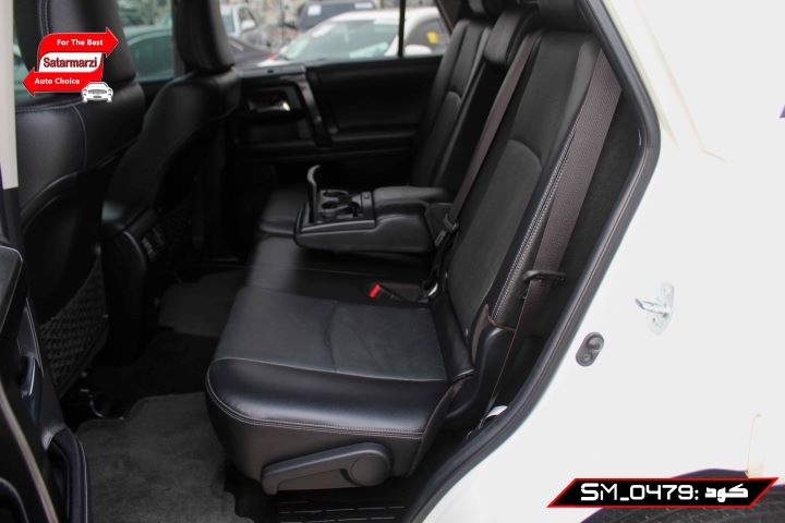 9 Toyota 4Runner ( Limited Night Shade ) 2021