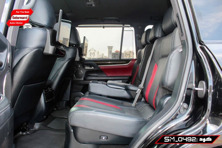 9 Lexus ( LX570 Black Edition ) 2021
