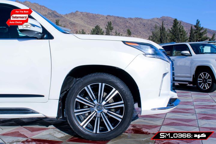 9 Lexus ( LX570 )