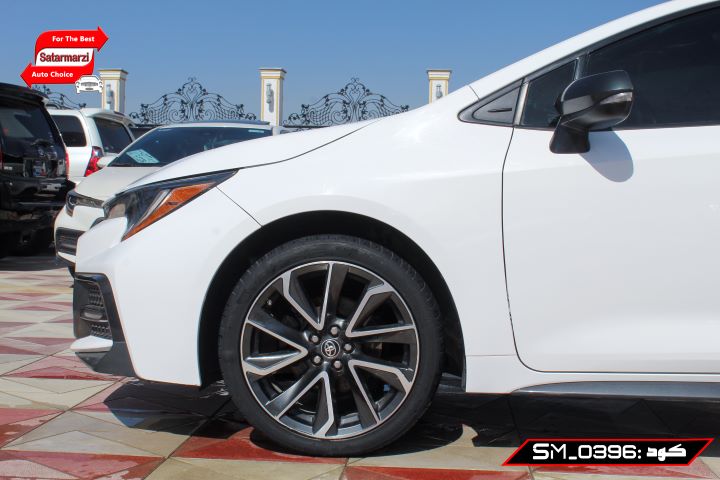 9 Toyota Corolla ( XSE )