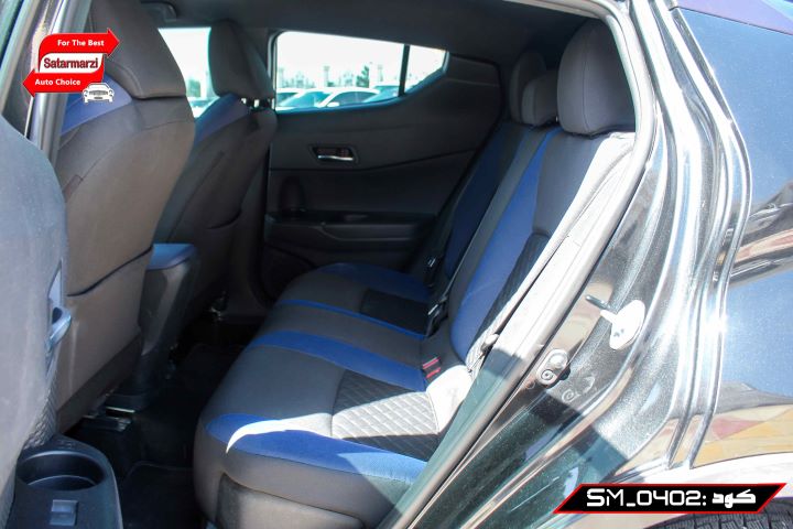9 Toyota ( C-HR ) 2021