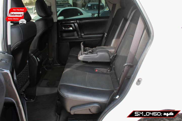 9 Toyota 4Runner ( Limited Night Shade ) 2020