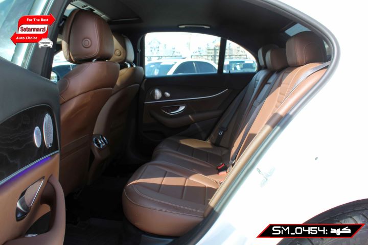 9 Mercedes Benz ( E300 4Matic ) 2017
