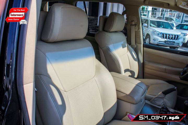 IMG_3885 Lexus LX570
