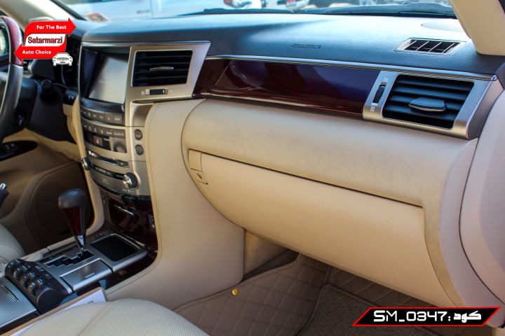 IMG_3891 Lexus LX570