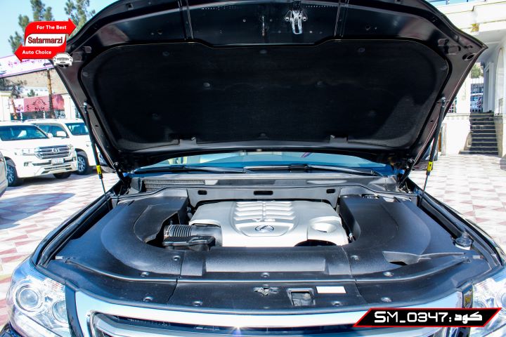 IMG_3943 Lexus LX570