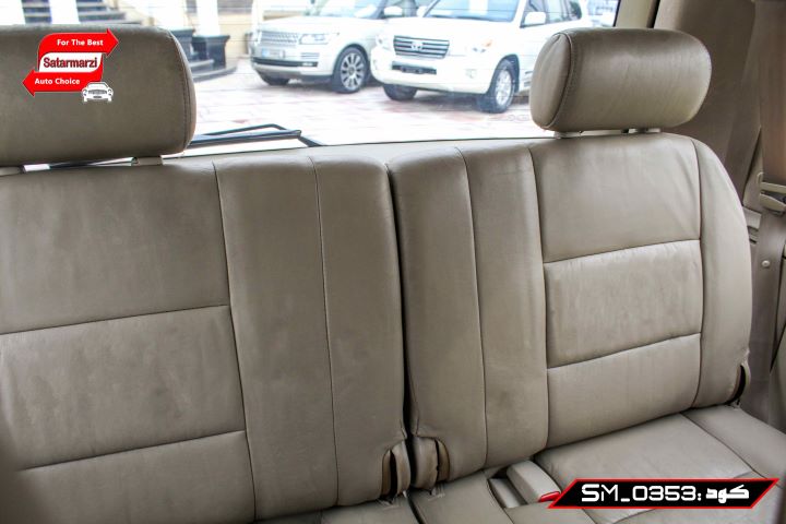IMG_4885 Lexus LX470