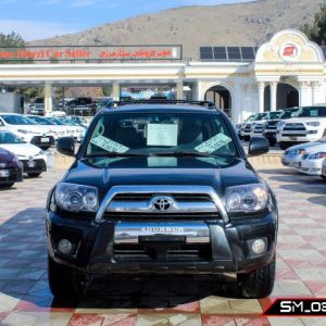 Toyota 4Runner ( SR5 )